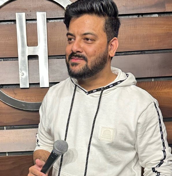 Vinay Bhatia - Wikiunfold.com